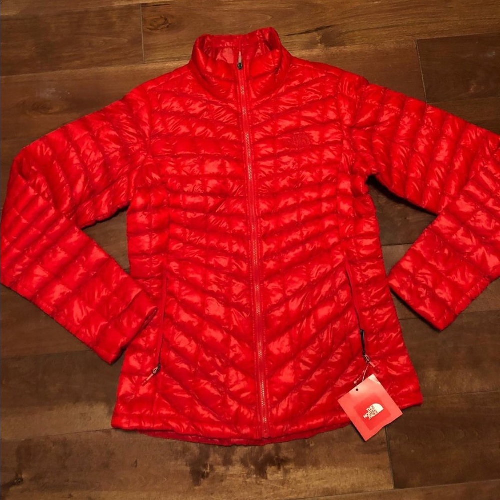 New with tags Red North Face jacket size small